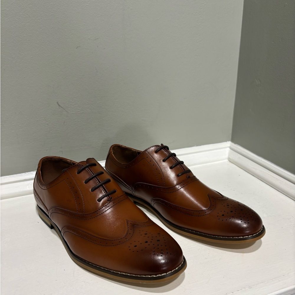 NWOT Stacy Adam’s Classic Brown Faux Leather Oxford Dress Shoes-size 6.5 - Picture 4 of 15